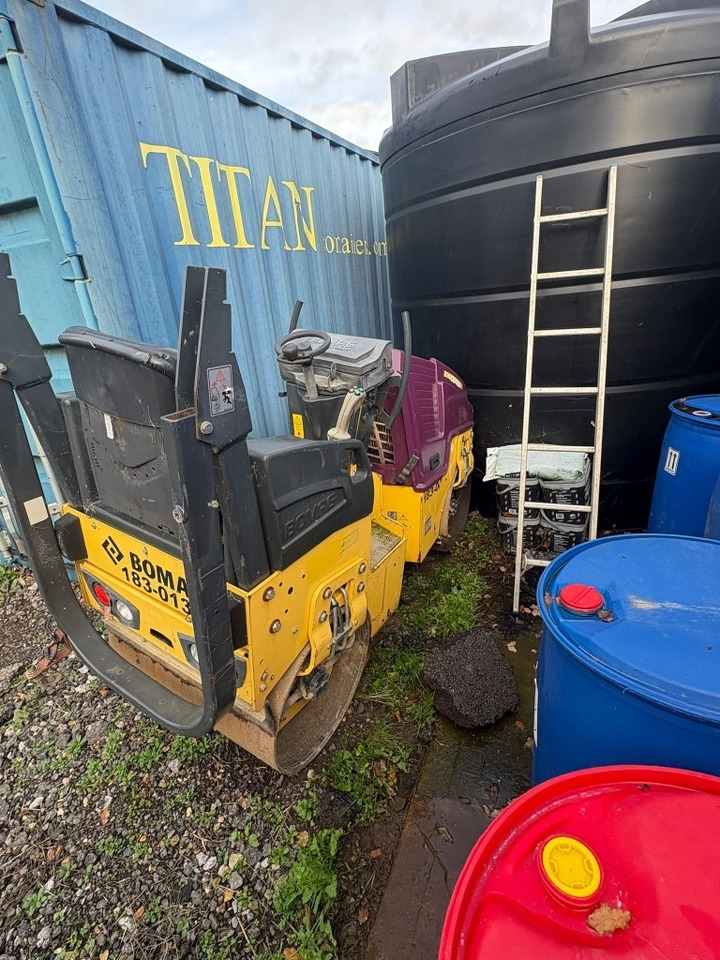 Bomag BW 80 AD-5 - Compactador de asfalto: foto 2 Bomag BW 80 AD-5 - Compactador de asfalto: foto 2