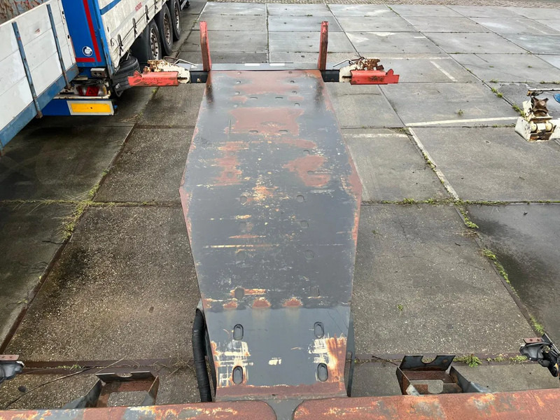 D-Tec FT-43-03V - Semireboque transportador de contêineres/ Caixa móvel: foto 4 D-Tec FT-43-03V - Semireboque transportador de contêineres/ Caixa móvel: foto 4