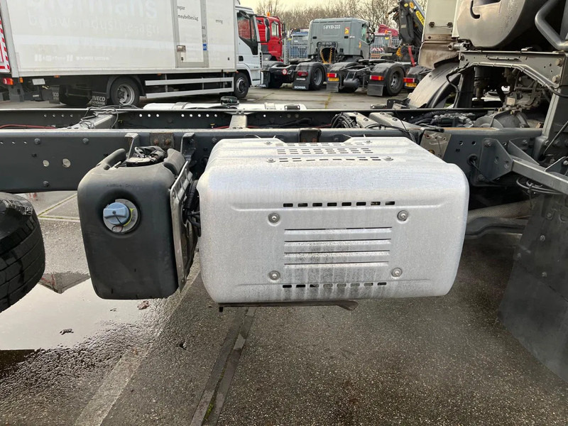 Caminhão chassi DAF CF 260 CF 260 FA CHASSIS CABINE EURO 6: foto 20