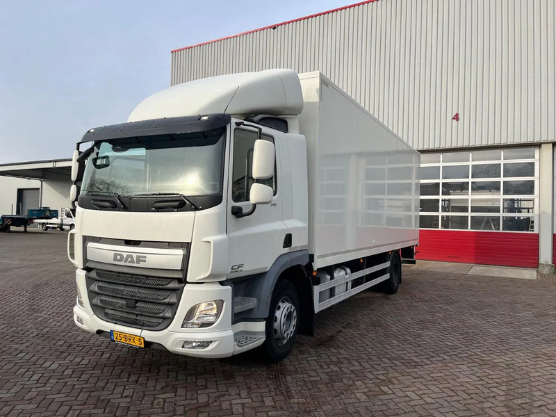 DAF CF 310 FA EURO 6 - Caminhão furgão: foto 1 DAF CF 310 FA EURO 6 - Caminhão furgão: foto 1