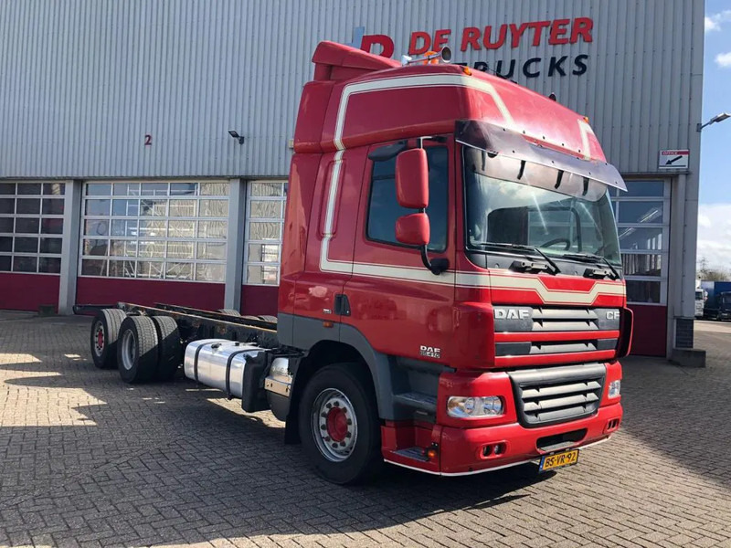 DAF CF 85 FAN CF 85.410 EURO 5 - Caminhão chassi: foto 1 DAF CF 85 FAN CF 85.410 EURO 5 - Caminhão chassi: foto 1