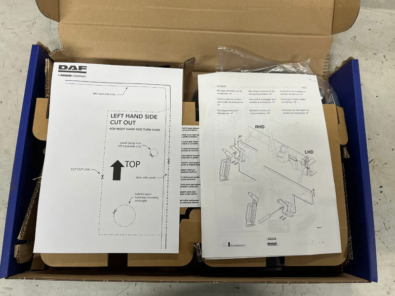 DAF Nightlock set XF106 - Porta e peças de Caminhão: foto 4 DAF Nightlock set XF106 - Porta e peças de Caminhão: foto 4