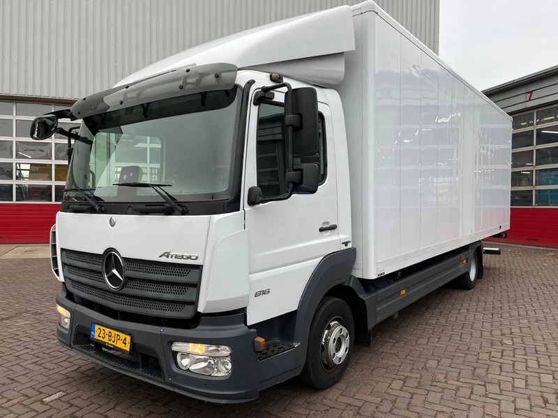 Mercedes-Benz Atego 816 - Caminhão furgão: foto 4 Mercedes-Benz Atego 816 - Caminhão furgão: foto 4
