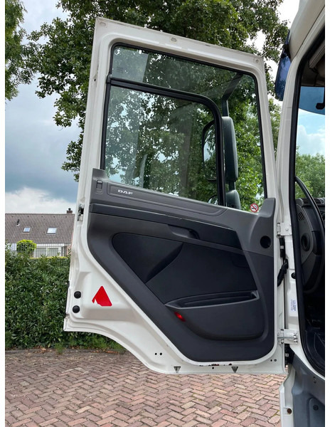 Tractor DAF CF 400 FT EURO 6: foto 12 Tractor DAF CF 400 FT EURO 6: foto 12