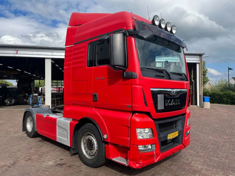 MAN TGX 18.400 EURO 6 - Tractor: foto 1 MAN TGX 18.400 EURO 6 - Tractor: foto 1