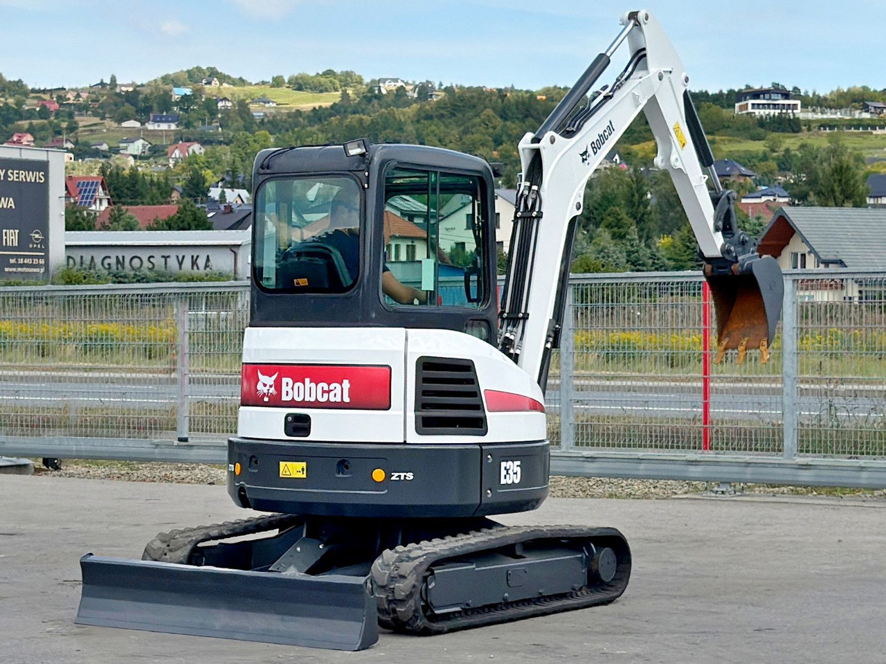 Bobcat E 35 * Raupenbagger * TOPZUSTAND - Buldôzer: foto 5 Bobcat E 35 * Raupenbagger * TOPZUSTAND - Buldôzer: foto 5