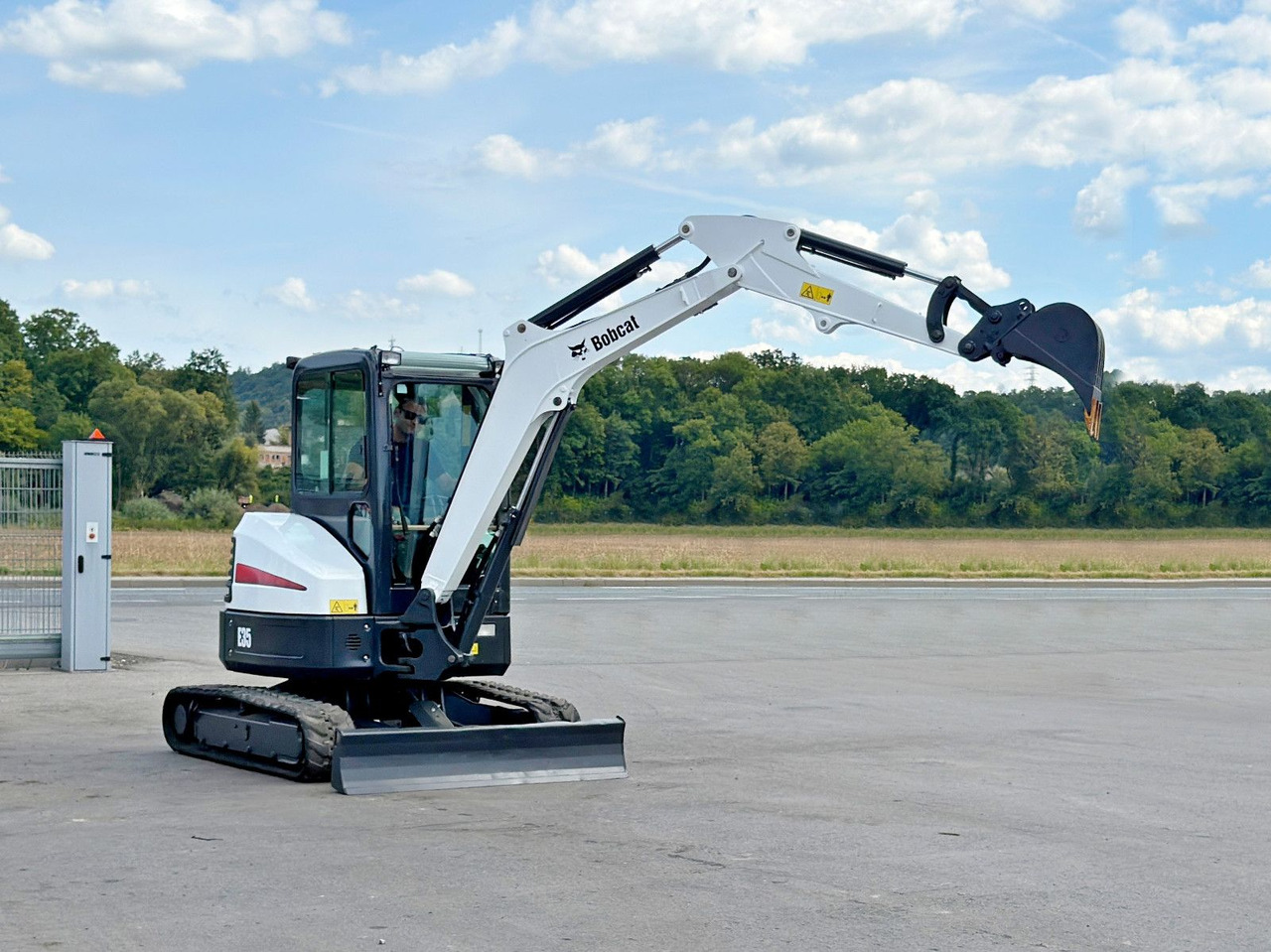 Bobcat E 35 * Raupenbagger * TOPZUSTAND - Buldôzer: foto 1 Bobcat E 35 * Raupenbagger * TOPZUSTAND - Buldôzer: foto 1