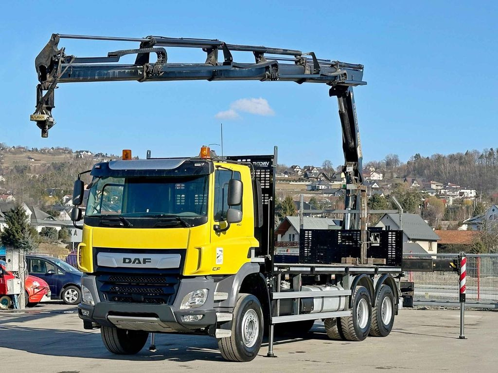 DAF CF 450 * PK 22002 - EH D + FUNK * 6x4 * TOP - Caminhão grua, Camião de caixa aberta/ Plataforma: foto 2 DAF CF 450 * PK 22002 - EH D + FUNK * 6x4 * TOP - Caminhão grua, Camião de caixa aberta/ Plataforma: foto 2