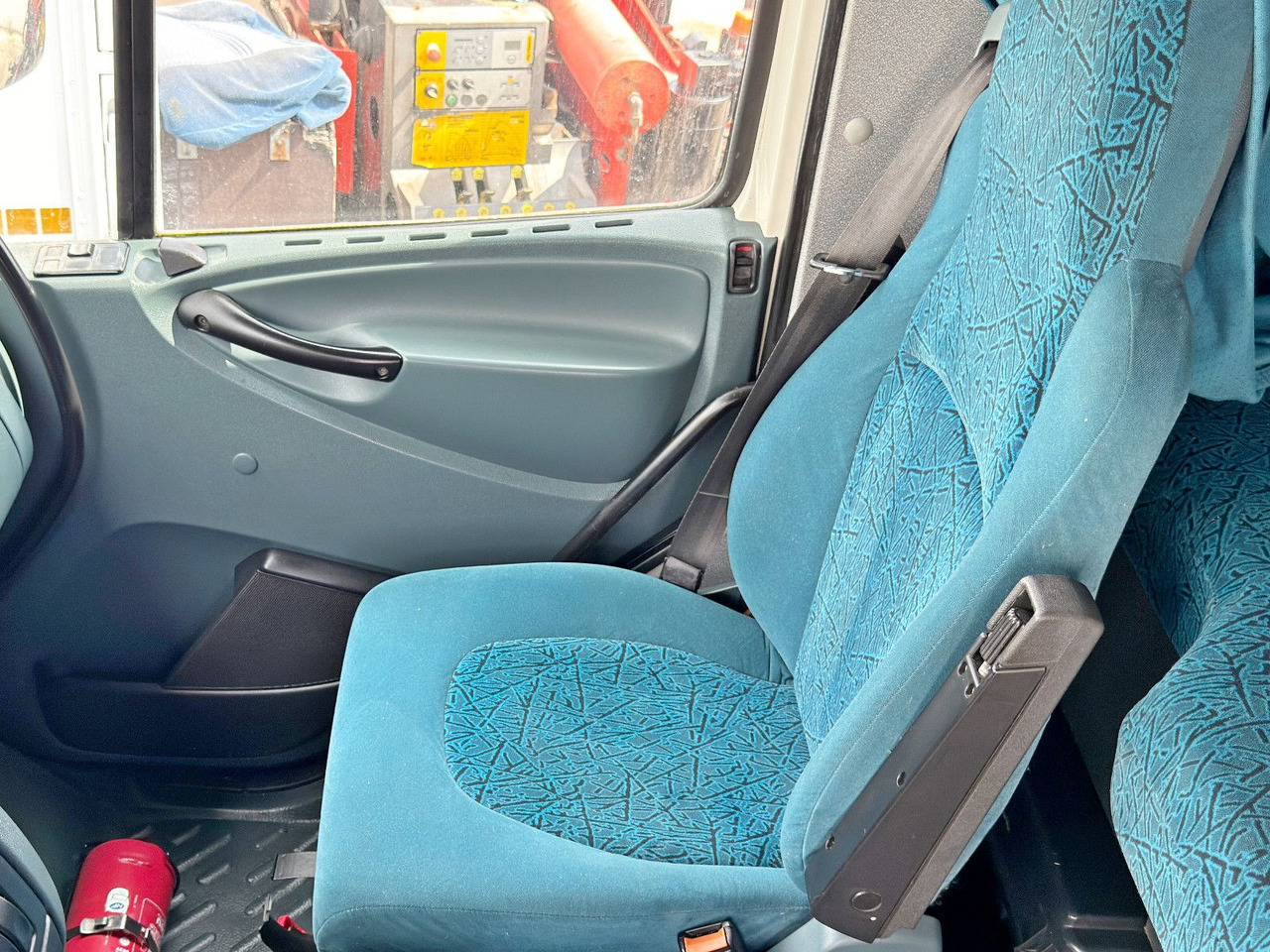 Locação de  DAF CF 85.380*ABSCHLEPPWAGEN 7,20m+ HIAB 144 B-2 DUO DAF CF 85.380*ABSCHLEPPWAGEN 7,20m+ HIAB 144 B-2 DUO: foto 10