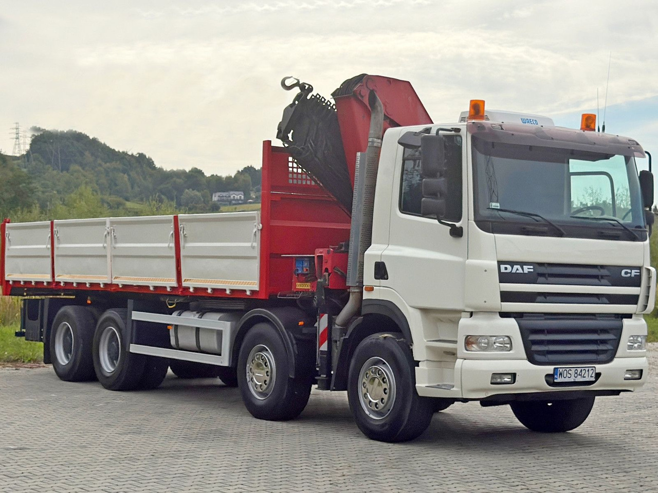 DAF CF 85.380 * HMF 2823 K6 (B3) + FUNK * 8x4 * TOP - Caminhão grua: foto 4 DAF CF 85.380 * HMF 2823 K6 (B3) + FUNK * 8x4 * TOP - Caminhão grua: foto 4