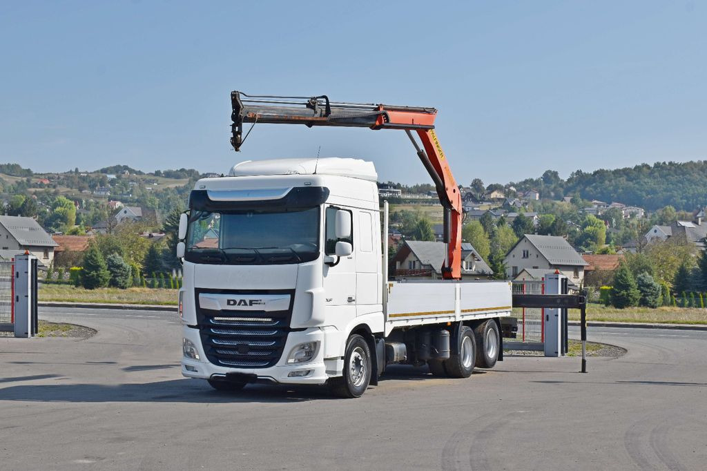 DAF XF 530 Pritsche 6,30 m + PK 15500 * TOPZUSTAND - Caminhão grua: foto 2 DAF XF 530 Pritsche 6,30 m + PK 15500 * TOPZUSTAND - Caminhão grua: foto 2