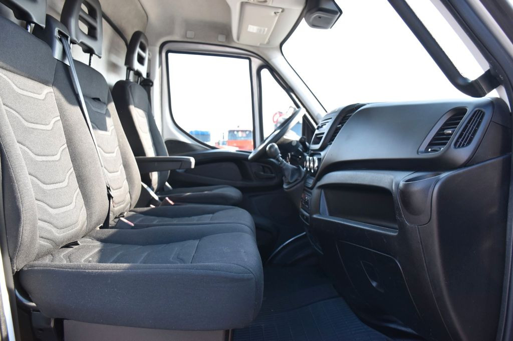 Locação de Iveco Daily 72-170 Pritsche 3,80 m Bonfiglioli P.5000  Iveco Daily 72-170 Pritsche 3,80 m Bonfiglioli P.5000: foto 12