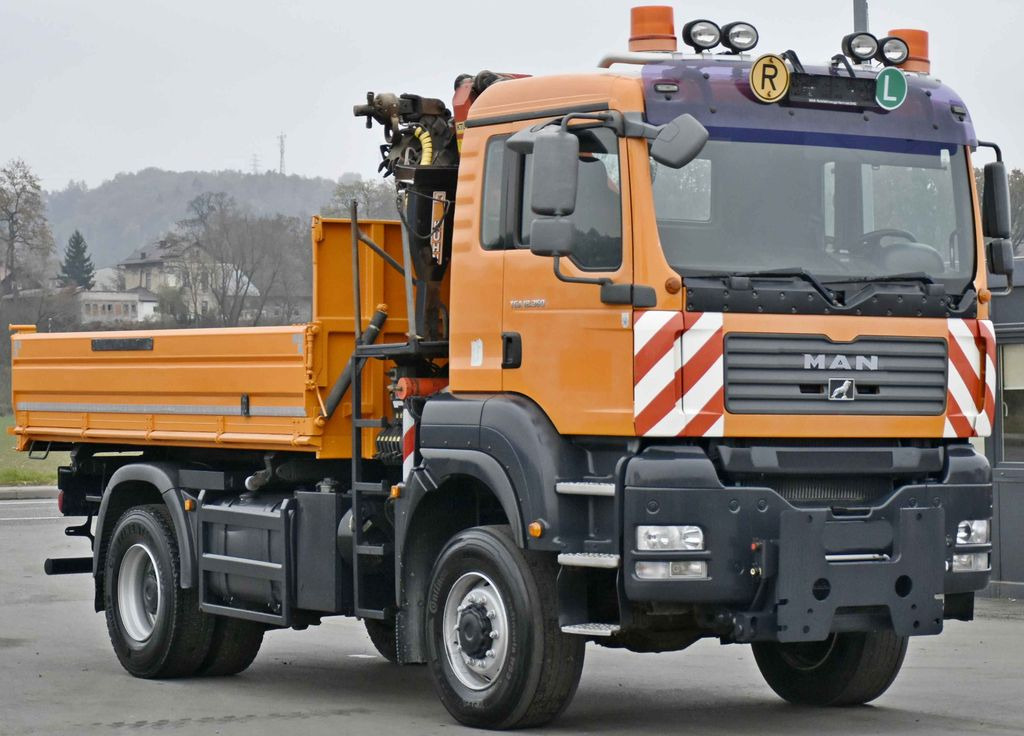 MAN TGA 18.360 * PK 10501 + FUNK *4x4 - Caminhão basculante, Caminhão grua: foto 4 MAN TGA 18.360 * PK 10501 + FUNK *4x4 - Caminhão basculante, Caminhão grua: foto 4