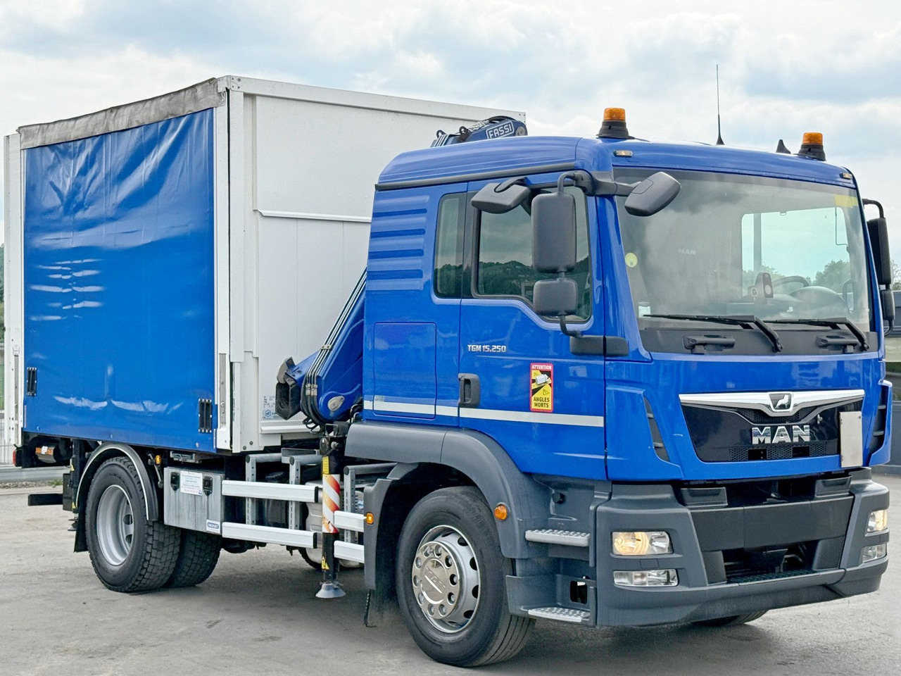 MAN TGM 15.250* FASSI F110A.0.23 * TOPZUSTAND - Caminhão grua: foto 3 MAN TGM 15.250* FASSI F110A.0.23 * TOPZUSTAND - Caminhão grua: foto 3