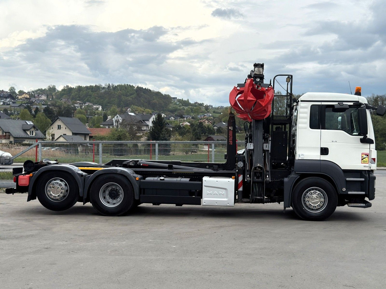 MAN TGS 26.400 Abrollkipper* KESLA 2114Z* TOP - Caminhão polibenne, Caminhão grua: foto 4 MAN TGS 26.400 Abrollkipper* KESLA 2114Z* TOP - Caminhão polibenne, Caminhão grua: foto 4