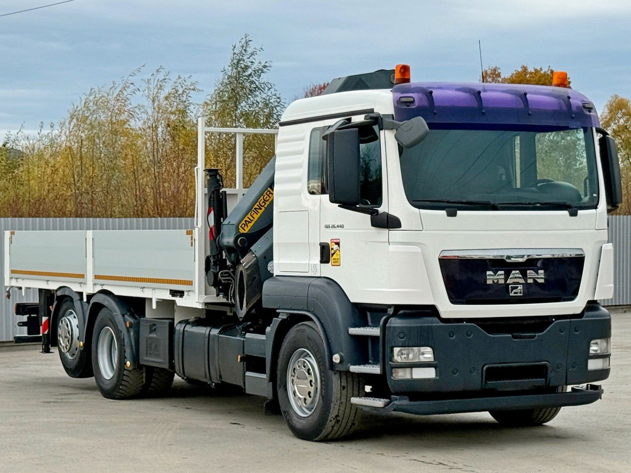 MAN TGS 26.440 * PRITSCHE 6,15 m + PK 29002 * TOP - Caminhão grua: foto 2 MAN TGS 26.440 * PRITSCHE 6,15 m + PK 29002 * TOP - Caminhão grua: foto 2