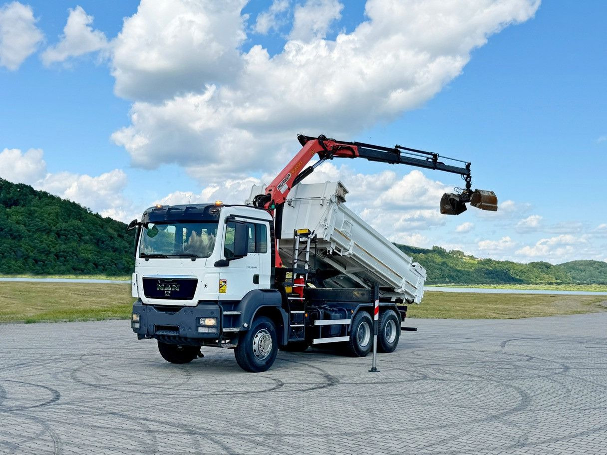 MAN TGS 33.360 * PK 16001 - KB + FUNK * 6x4 - Caminhão grua: foto 2 MAN TGS 33.360 * PK 16001 - KB + FUNK * 6x4 - Caminhão grua: foto 2