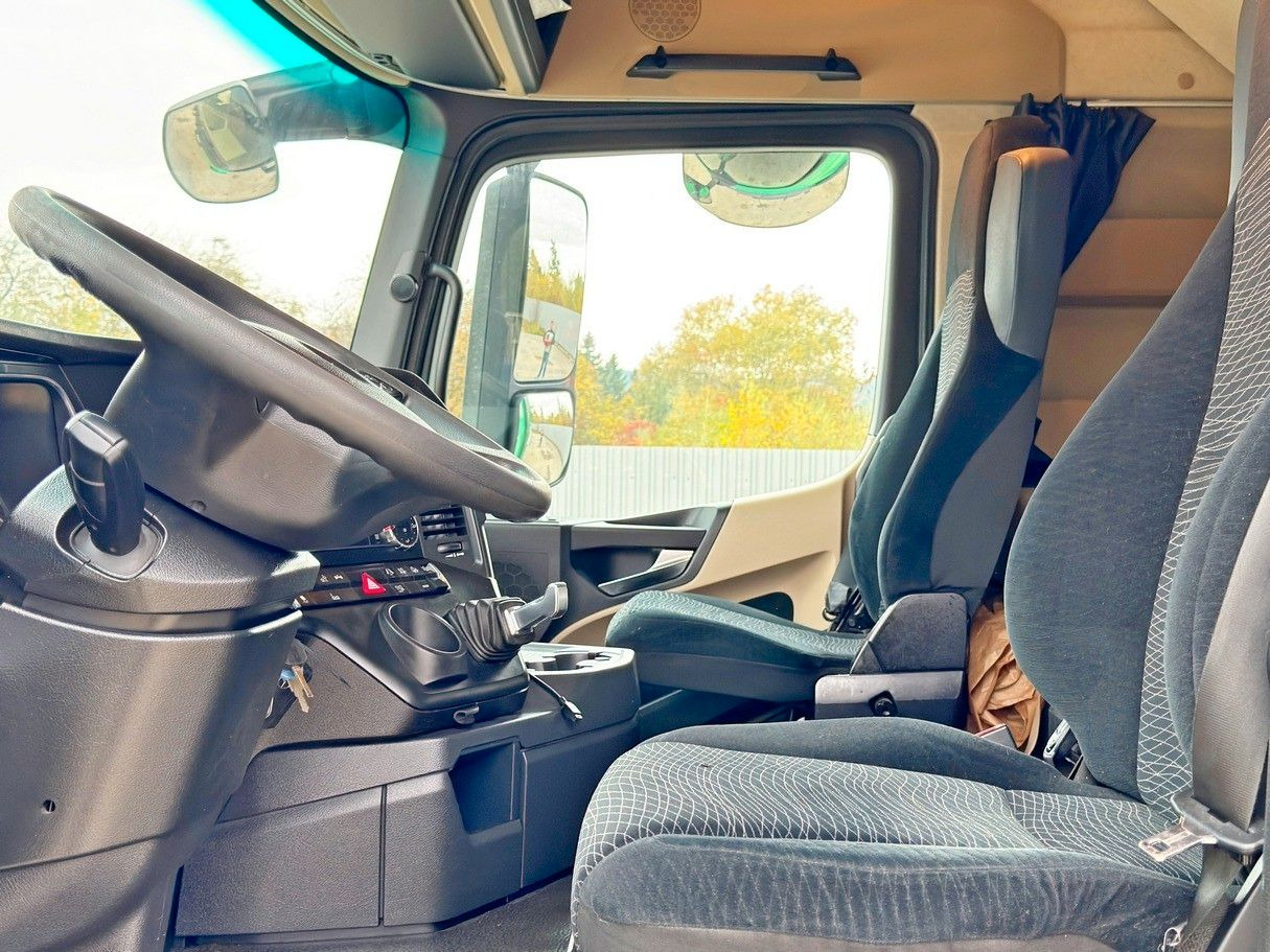 Locação de  Mercedes-Benz ACTROS 2645* FASSI F345 RA 2.4/FUNK+Anhänger Mercedes-Benz ACTROS 2645* FASSI F345 RA 2.4/FUNK+Anhänger: foto 9 Locação de  Mercedes-Benz ACTROS 2645* FASSI F345 RA 2.4/FUNK+Anhänger Mercedes-Benz ACTROS 2645* FASSI F345 RA 2.4/FUNK+Anhänger: foto 9