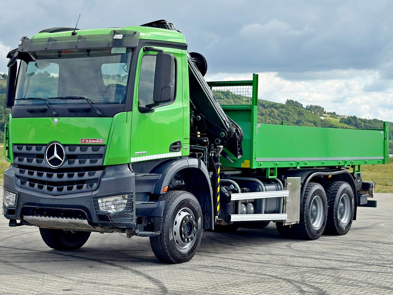 Mercedes-Benz AROCS 2636 * HIAB 122 ES - 3 HIPRO * 6x4 - Caminhão basculante, Caminhão grua: foto 4 Mercedes-Benz AROCS 2636 * HIAB 122 ES - 3 HIPRO * 6x4 - Caminhão basculante, Caminhão grua: foto 4