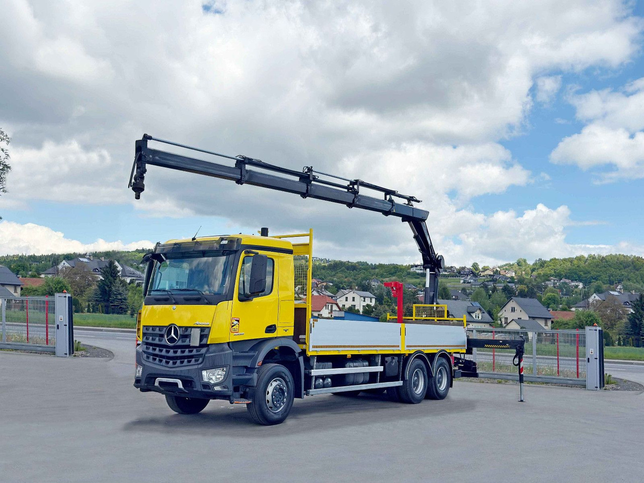 Mercedes-Benz AROCS 2636 *HIAB 166 D-4 HIDUO + FUNK* 6x4 - Caminhão grua: foto 2 Mercedes-Benz AROCS 2636 *HIAB 166 D-4 HIDUO + FUNK* 6x4 - Caminhão grua: foto 2