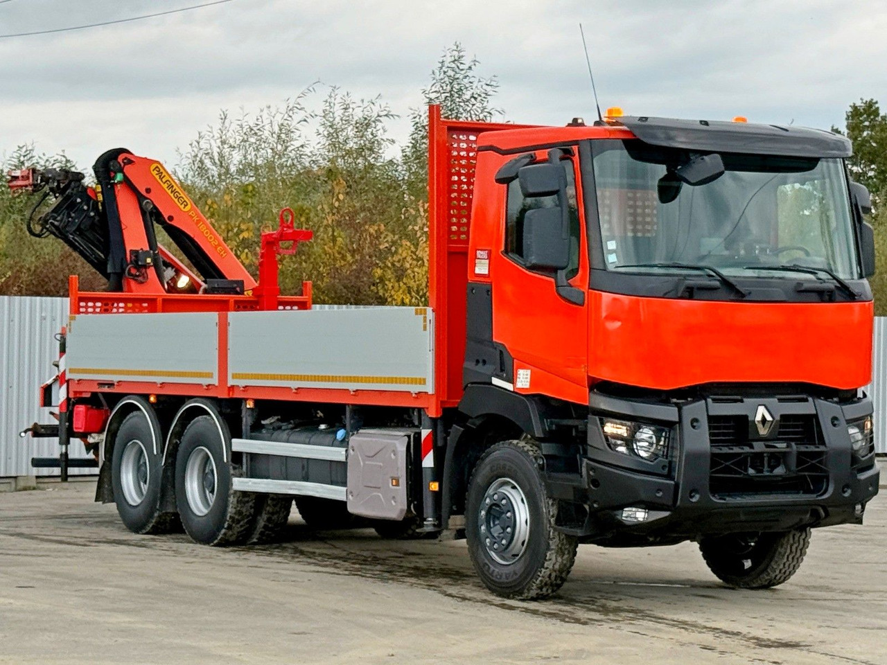 Renault C430 * PALFINGER PK 18002 - EHC + FUNK/ 6x4 - Caminhão grua: foto 4 Renault C430 * PALFINGER PK 18002 - EHC + FUNK/ 6x4 - Caminhão grua: foto 4