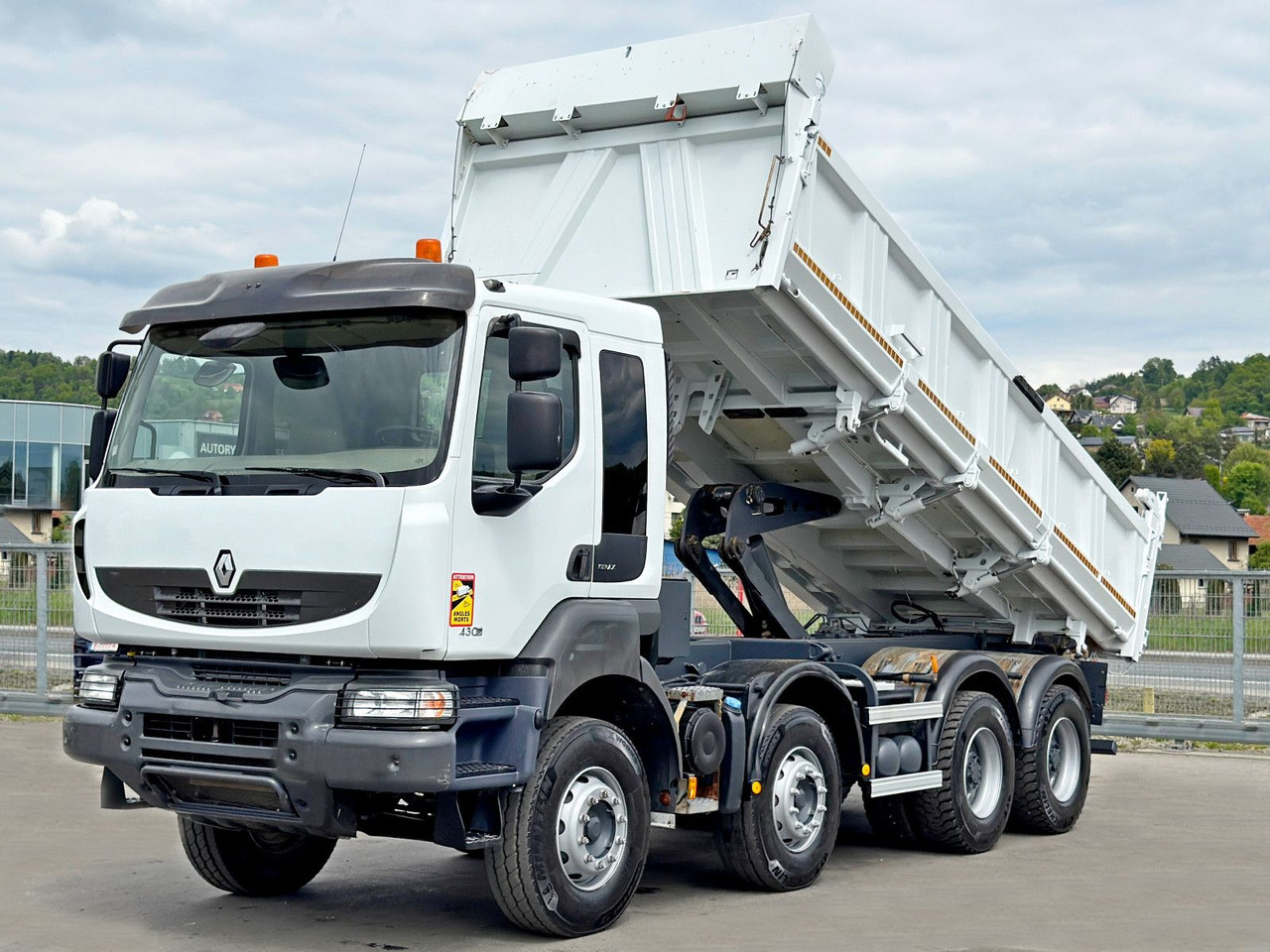 Renault KERAX 430 DXI * KIPPER 6,00 m / 8x4 * TOP - Caminhão basculante, Caminhão grua: foto 4 Renault KERAX 430 DXI * KIPPER 6,00 m / 8x4 * TOP - Caminhão basculante, Caminhão grua: foto 4