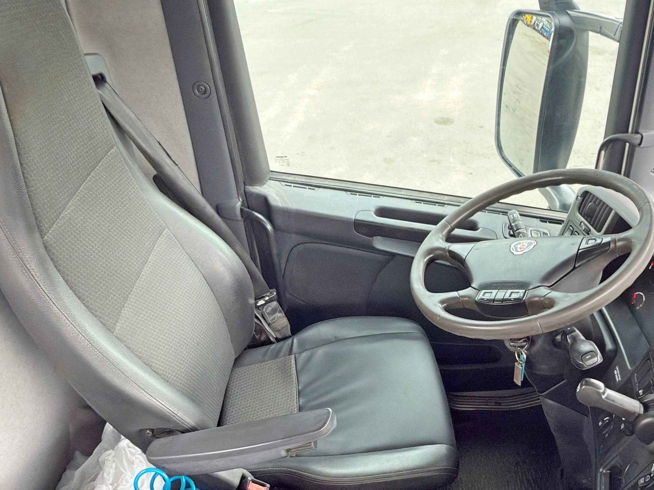 Caminhão grua, Camião de caixa aberta/ Plataforma Scania P 410*PLATFORM 7,00m*HIAB 244 E-5 HIPRO+FUNK/8x4 Scania P 410*PRITSCHE 7,00m*HIAB 244 E-5 HIPRO+FUNK/8x4: foto 12