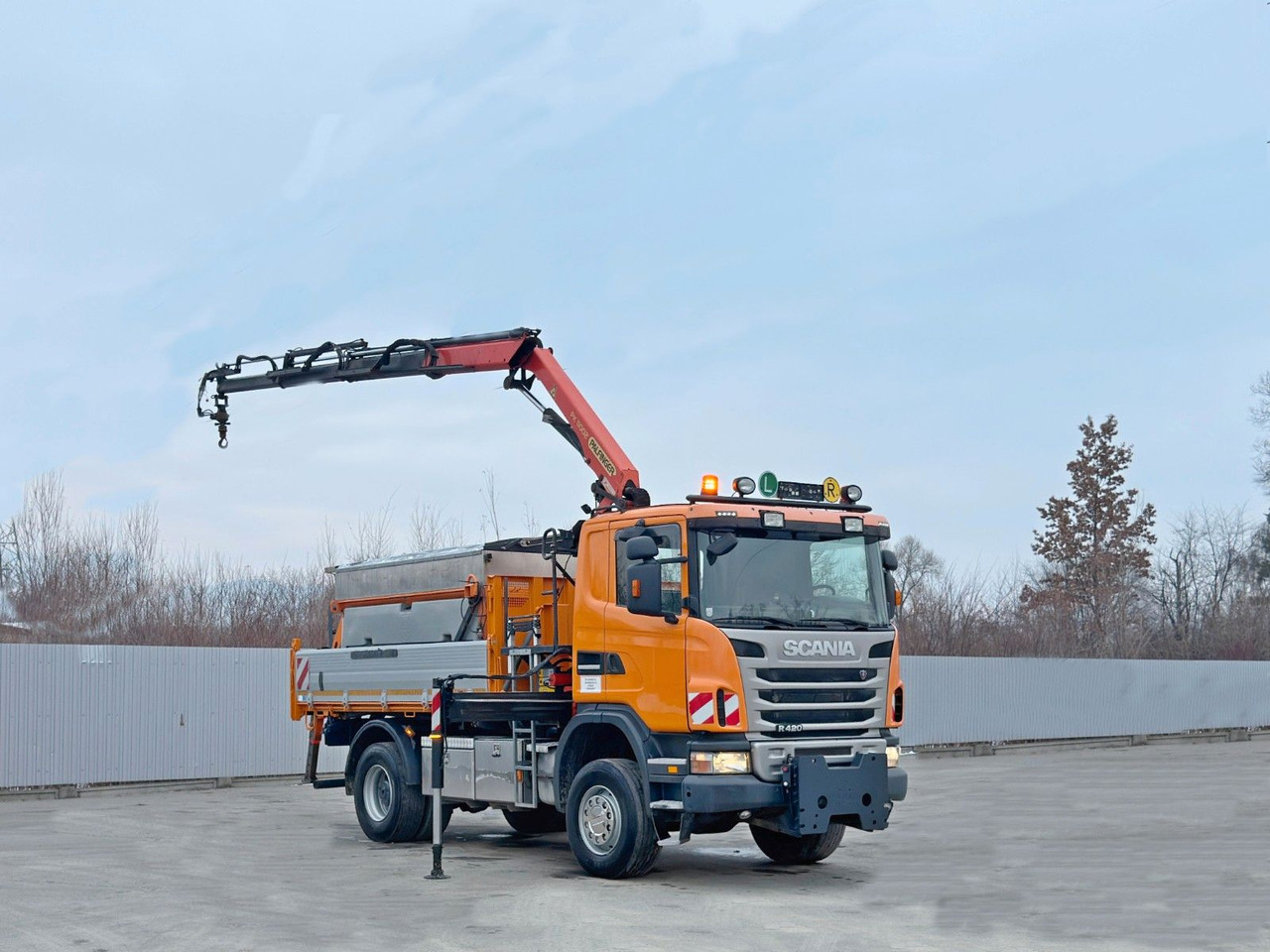 Scania R 420 * PK 11002/FUNK * sandblaste - Caminhão basculante, Caminhão grua: foto 3 Scania R 420 * PK 11002/FUNK * sandblaste - Caminhão basculante, Caminhão grua: foto 3