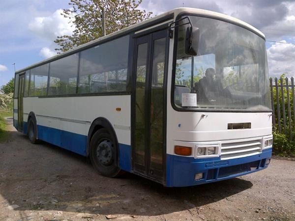 1993 VOLVO B10m 10 METRE BUS LEFT HAND DRIVE - Ônibus suburbano: foto 1 1993 VOLVO B10m 10 METRE BUS LEFT HAND DRIVE - Ônibus suburbano: foto 1