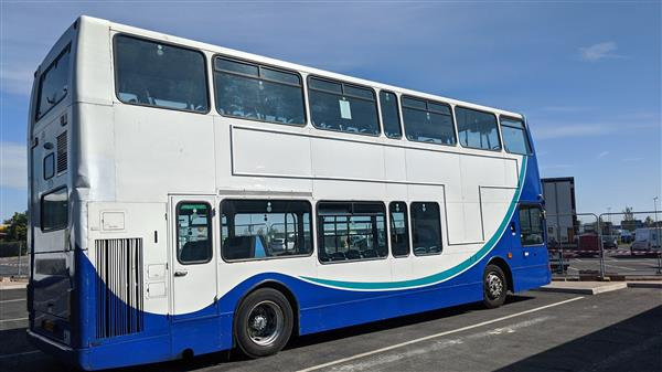 2001 Volvo B7, PSVAR, 74 seats with belts. - Ônibus panorâmico: foto 4 2001 Volvo B7, PSVAR, 74 seats with belts. - Ônibus panorâmico: foto 4