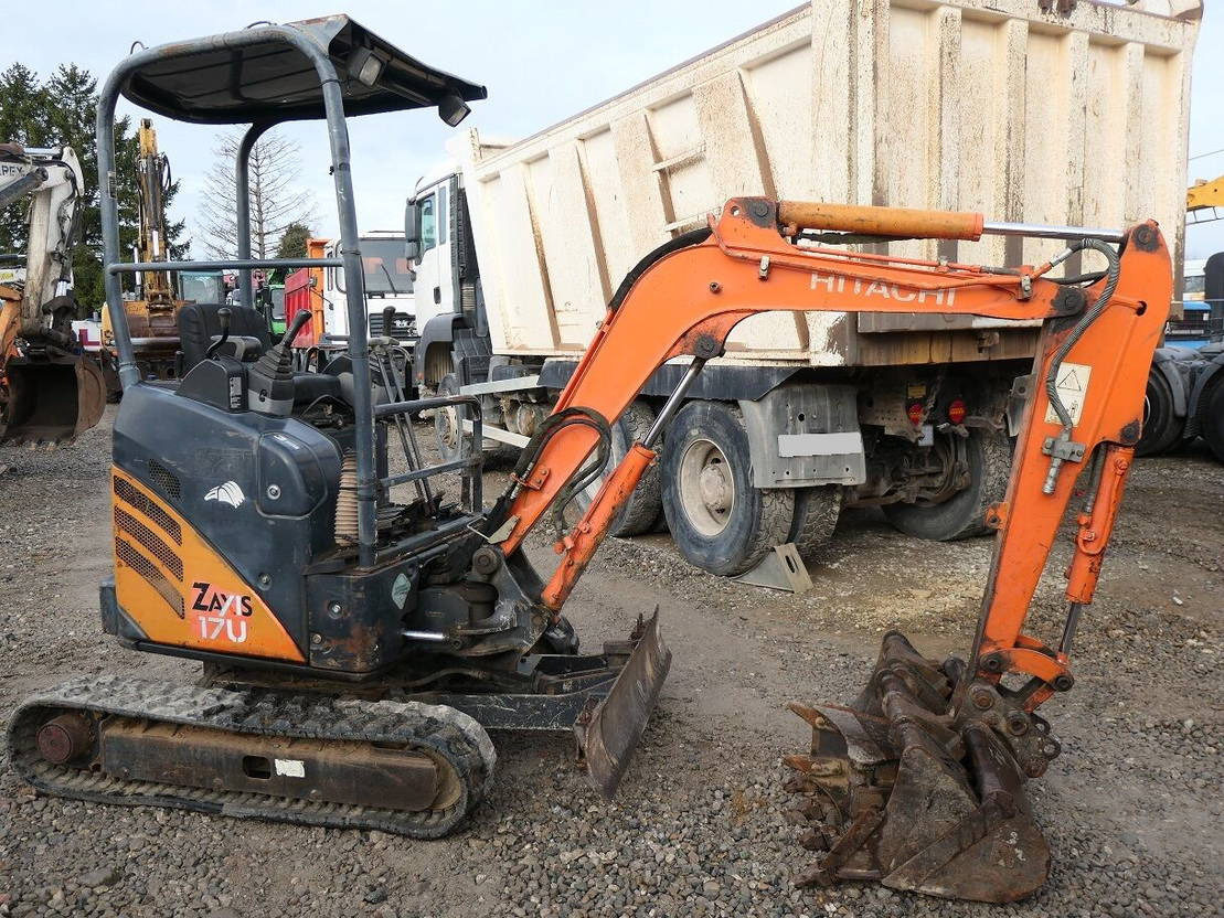 Hitachi ZX17 U-2 - Mini escavadeira: foto 1 Hitachi ZX17 U-2 - Mini escavadeira: foto 1