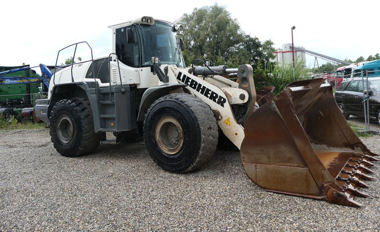 Carregadeira de rodas Liebherr L 576: foto 8