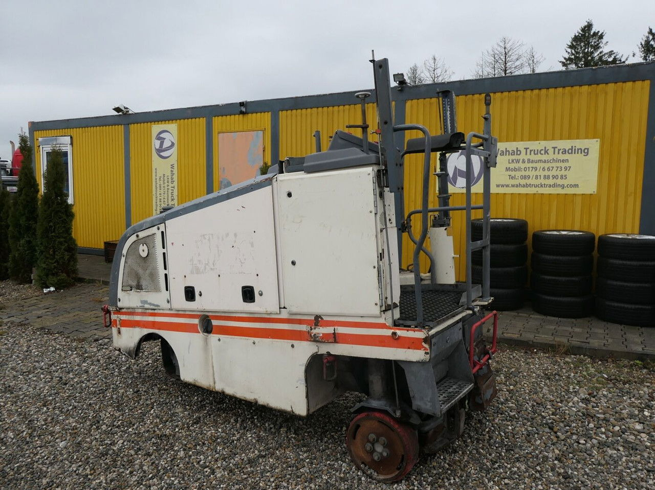 Wirtgen W 35 DC - Aplainadora (Fresadora): foto 3 Wirtgen W 35 DC - Aplainadora (Fresadora): foto 3