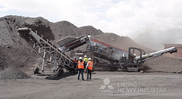 Liming 100-150 tph Mobile Screening Plant Mobile Vibrating Screen - Peneira vibratória: foto 4 Liming 100-150 tph Mobile Screening Plant Mobile Vibrating Screen - Peneira vibratória: foto 4