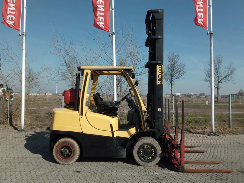 Hyster H4.0FT5 - Empilhadeira a gás: foto 1 Hyster H4.0FT5 - Empilhadeira a gás: foto 1