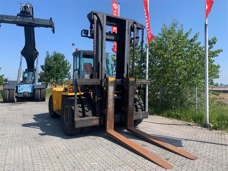 Kalmar DCD 200-12 LB - Empilhadeira a diesel: foto 3 Kalmar DCD 200-12 LB - Empilhadeira a diesel: foto 3
