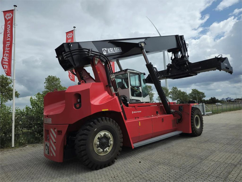 Reachstacker porta contentores Kalmar DRU450-62S5: foto 6 Reachstacker porta contentores Kalmar DRU450-62S5: foto 6