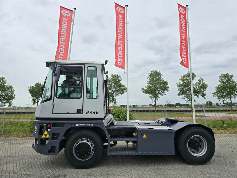 Mafi R336 4x4 - Tractor de terminal: foto 4 Mafi R336 4x4 - Tractor de terminal: foto 4