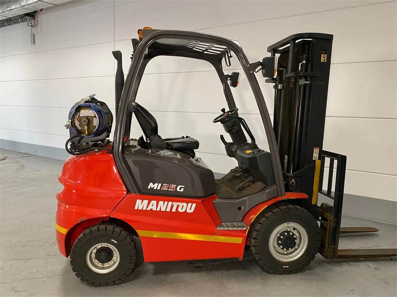 Manitou MI25G - Empilhadeira a gás: foto 1 Manitou MI25G - Empilhadeira a gás: foto 1