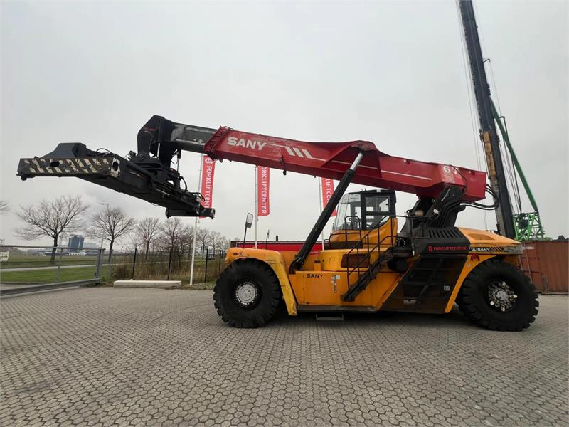 Sany RSC45C1 - Reachstacker porta contentores: foto 2 Sany RSC45C1 - Reachstacker porta contentores: foto 2