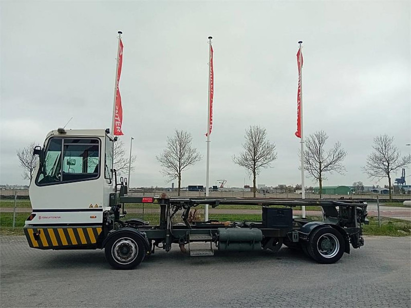 Terberg BC182 - Tractor de terminal: foto 3 Terberg BC182 - Tractor de terminal: foto 3