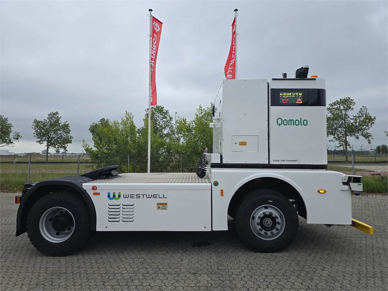 WESTWELL Autonomous Q-Truck Q084D - Tractor de terminal: foto 3 WESTWELL Autonomous Q-Truck Q084D - Tractor de terminal: foto 3