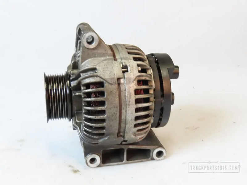 DAF 2000904 Dynamo - Alternador de Caminhão: foto 1 DAF 2000904 Dynamo - Alternador de Caminhão: foto 1