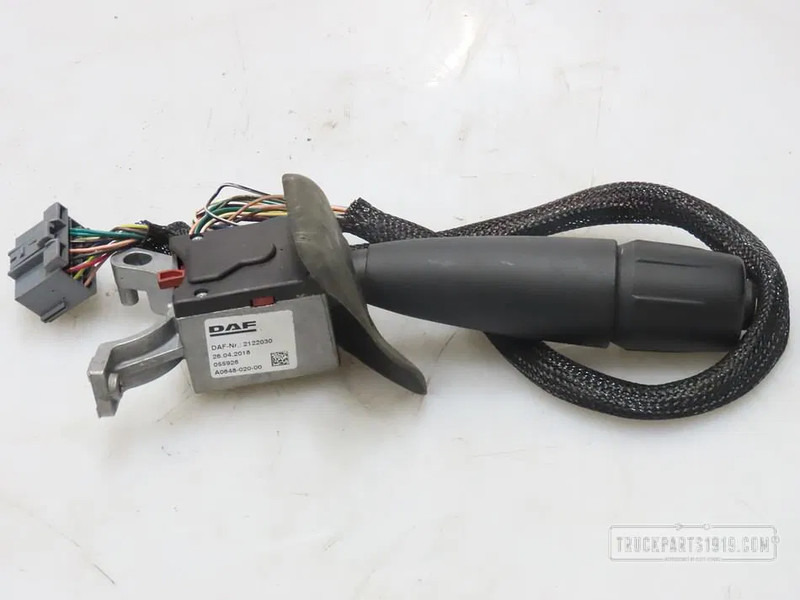 DAF 2122030 Stuurkolom schak. li. DAF - Painel de instrumentos de Caminhão: foto 1 DAF 2122030 Stuurkolom schak. li. DAF - Painel de instrumentos de Caminhão: foto 1