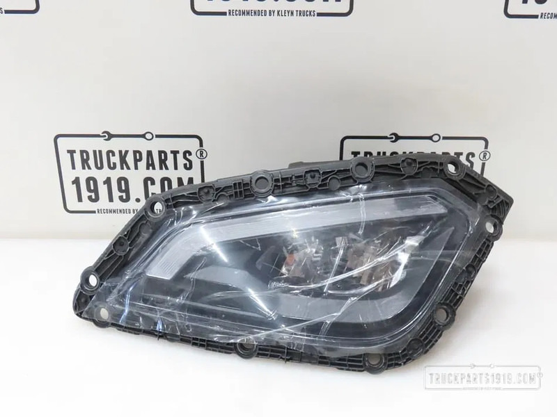DAF 2272641 Lighting Skylight Li. XG - Iluminação de Caminhão: foto 1 DAF 2272641 Lighting Skylight Li. XG - Iluminação de Caminhão: foto 1