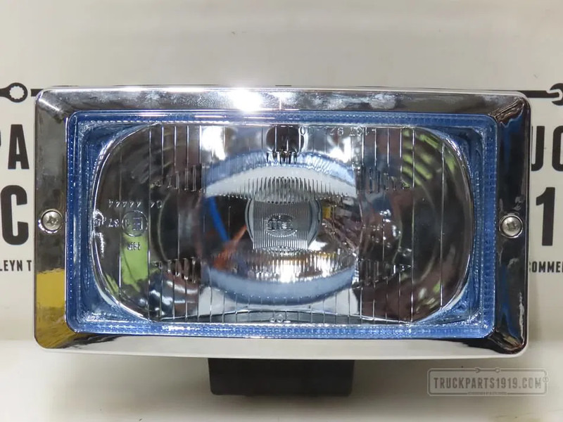 Hella BNP-HE1FE006300261 | Jumbo 220 Blue - Farol nevoeiro de Caminhão: foto 1 Hella BNP-HE1FE006300261 | Jumbo 220 Blue - Farol nevoeiro de Caminhão: foto 1