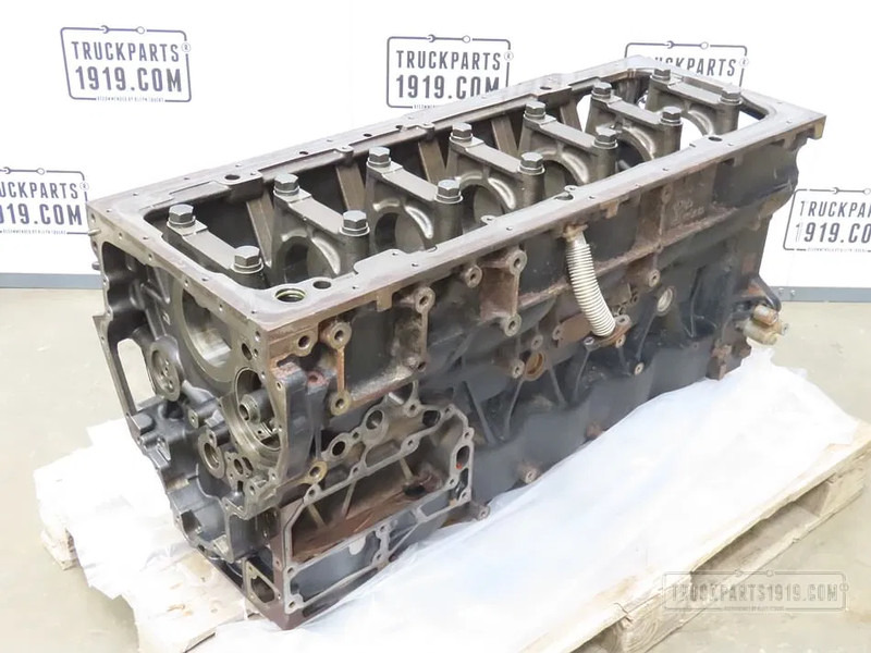 MAN 51.01100.6410 | Onderblok D2676LF46 Euro6 - Motor e peças de Caminhão: foto 2 MAN 51.01100.6410 | Onderblok D2676LF46 Euro6 - Motor e peças de Caminhão: foto 2