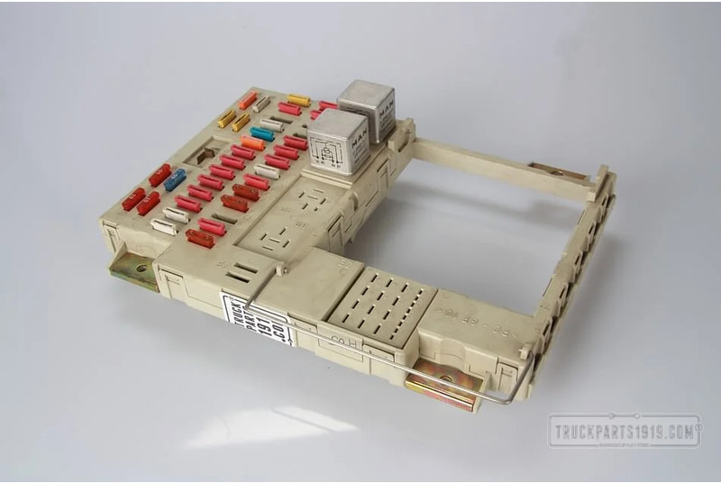 MAN Electrical System Zekeringkast TGX - Fusível de Caminhão: foto 1 MAN Electrical System Zekeringkast TGX - Fusível de Caminhão: foto 1