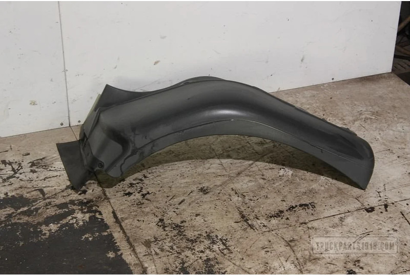 Renault Body & Chassis Parts Spatscherm cabine LV RENAULT D - Para-lama de Caminhão: foto 1 Renault Body & Chassis Parts Spatscherm cabine LV RENAULT D - Para-lama de Caminhão: foto 1