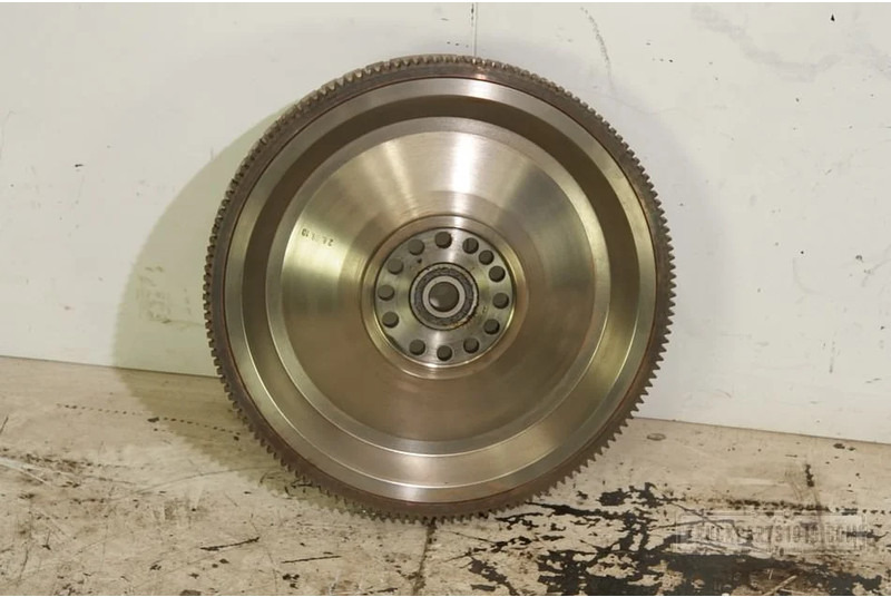 Renault Engines & Parts Vliegwiel Renault - Volante do motor de Caminhão: foto 2 Renault Engines & Parts Vliegwiel Renault - Volante do motor de Caminhão: foto 2